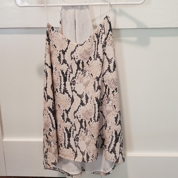 💎Express top - Picture 3 of 3